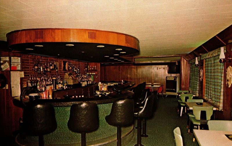 Bella Vista Inn - Old Postcard (newer photo)